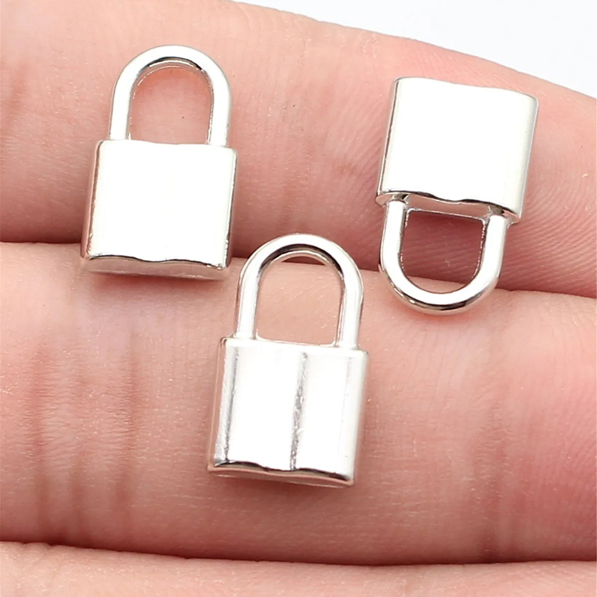 16x10x3.8mm 2g White K Finish Zinc Alloy Smooth Lock charm pendant for DIY bracelet necklace jewelry