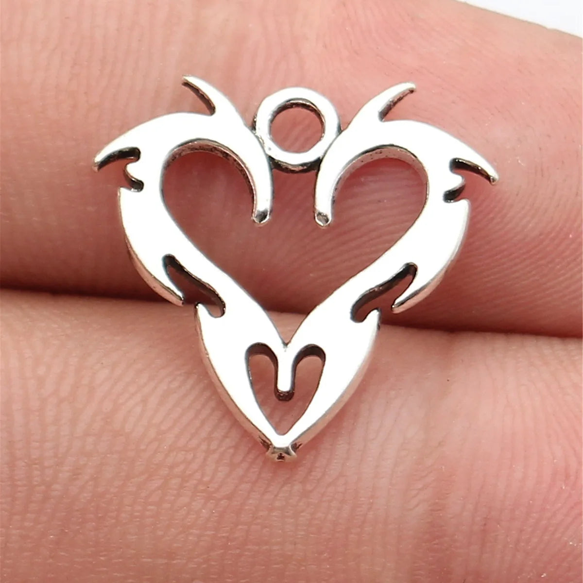 20x20mm 1.3g Antique Silver Zinc Alloy Heart Charm Pendant for DIY Necklace and Bracelet Making