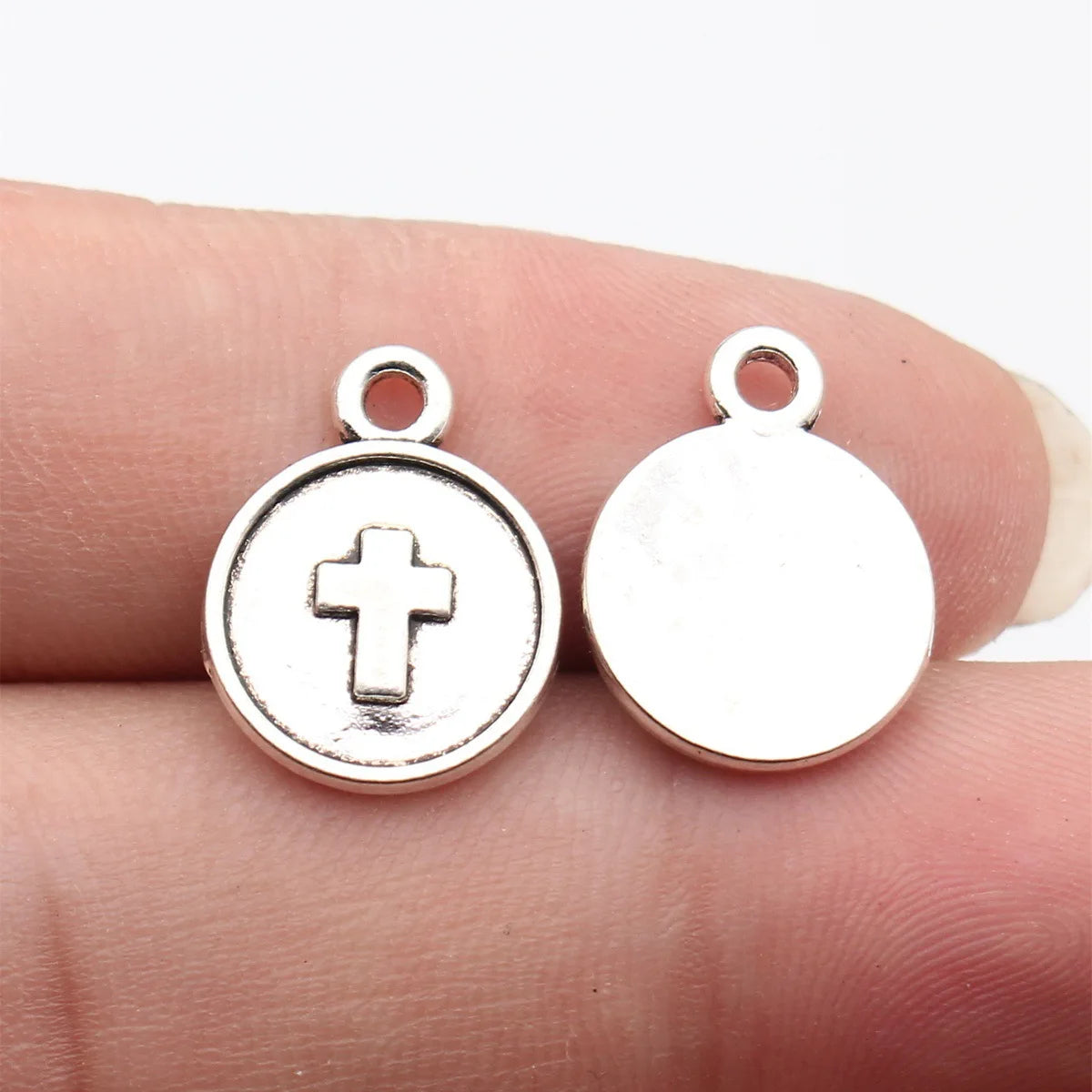 18x14mm 1.2g Antique Silver Zinc Alloy Cross Round Tag charm pendant for DIY bracelet necklace making
