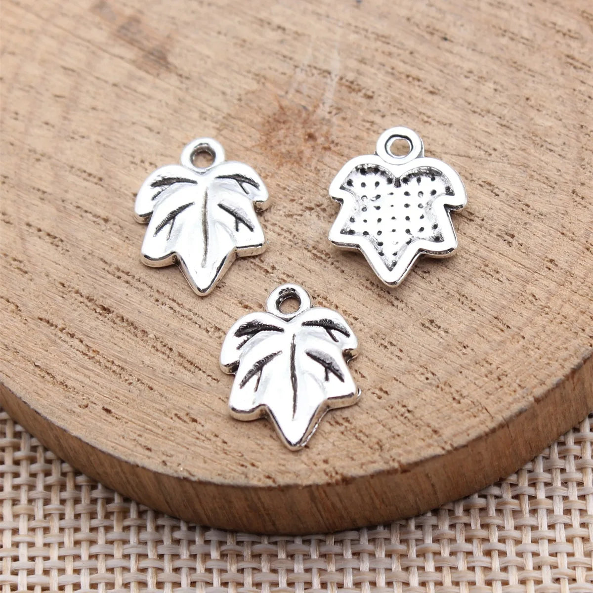 15x11mm 0.75g Antique Silver Zinc Alloy Leaf Charm Pendant for DIY Necklace Bracelet Jewelry Making