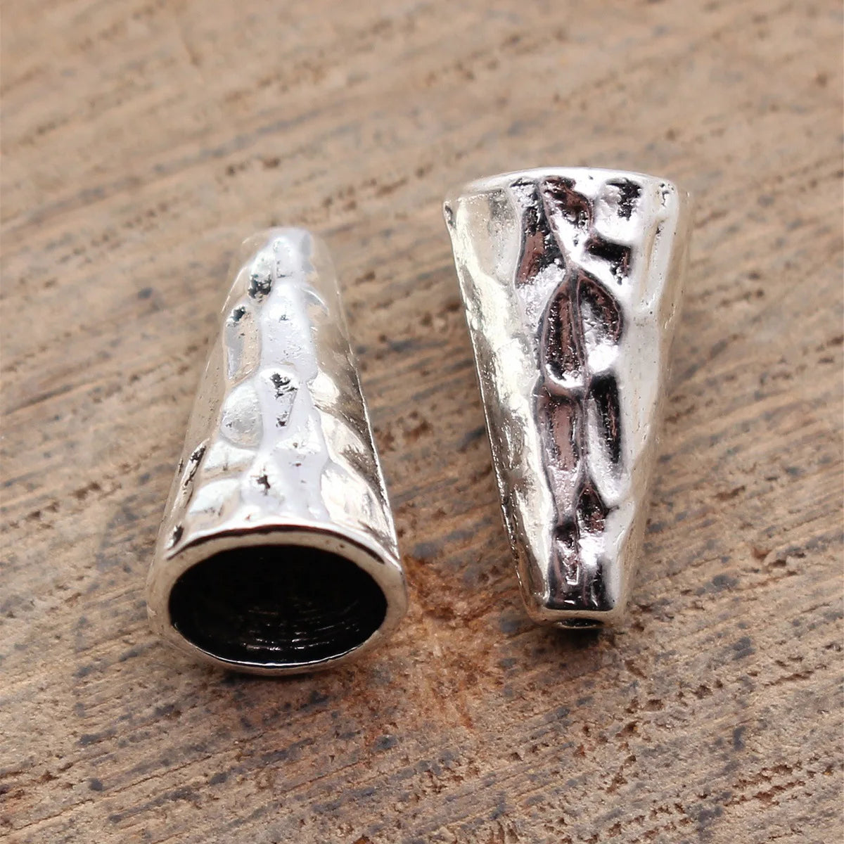14x8x8mm 1g Antique Silver Zinc Alloy Hammered Cone Tassel Cap Jewelry Findings for DIY Earrings