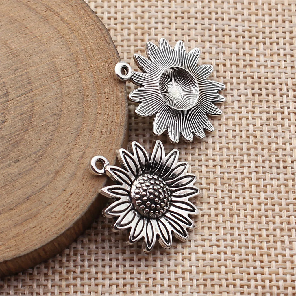 24x21mm 2.4g Antique Silver Zinc Alloy Sunflower Charm Pendant for DIY Necklace Bracelet Jewelry