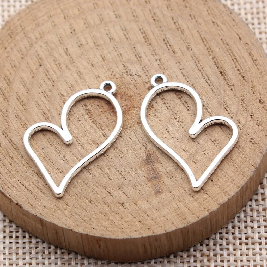 27x22mm 1g Antique Silver Zinc Alloy Hollow Heart Charm Pendant for DIY Necklace Bracelet Making