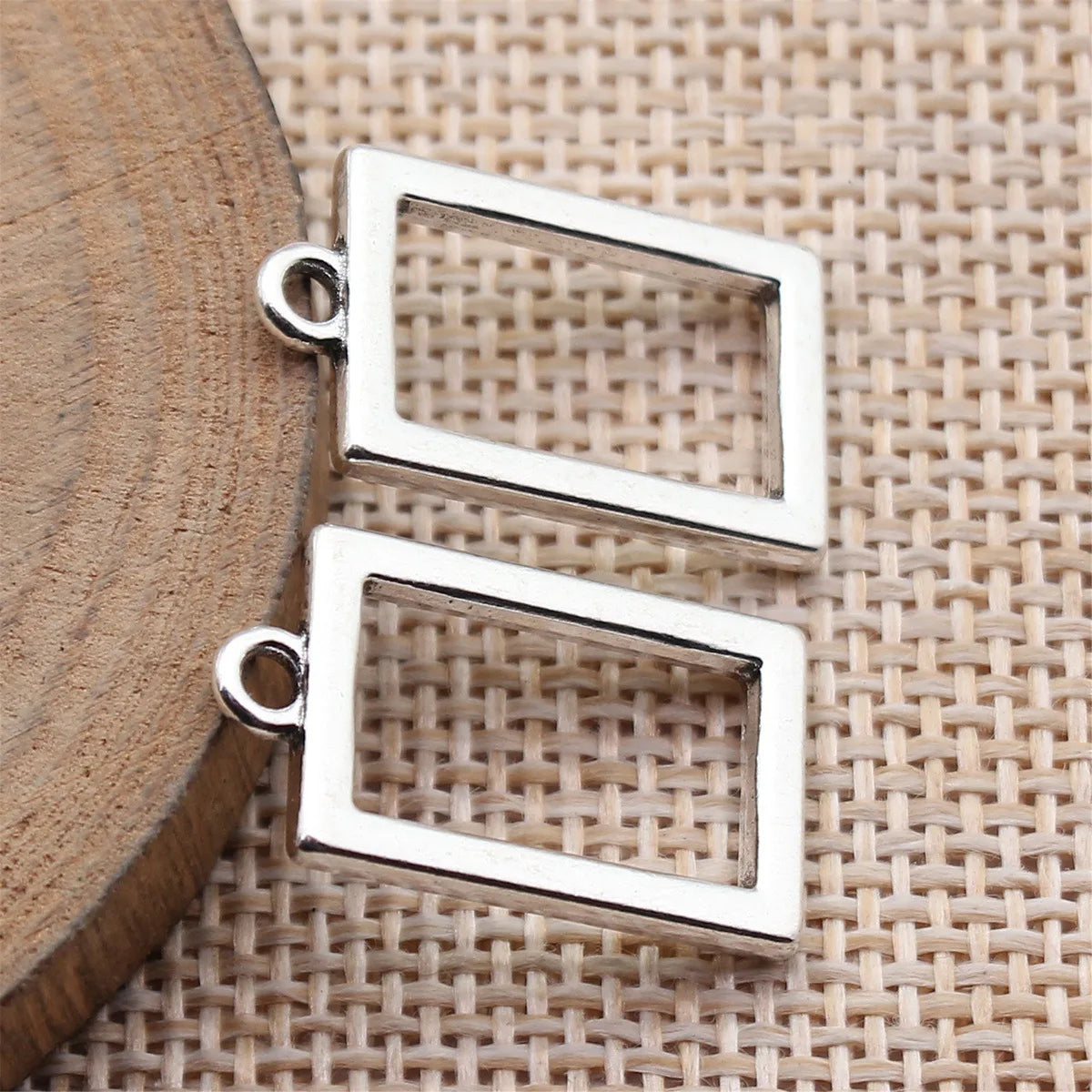 23x13mm 1.7g Multicolor Zinc Alloy Hollow Rectangle Frame Charm Pendant for DIY Earrings