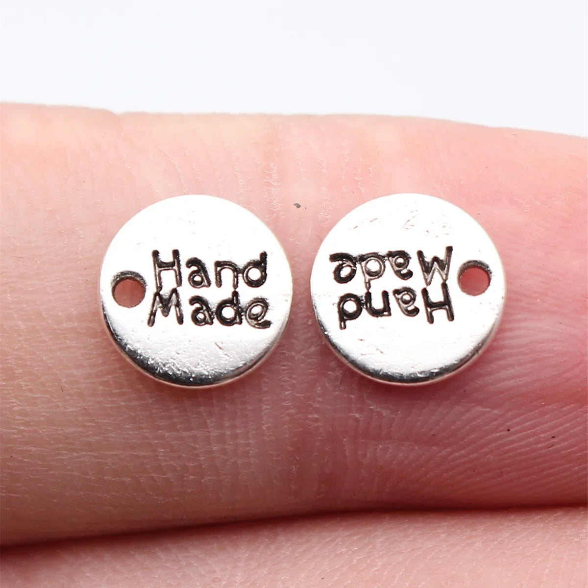 8.8x8.8mm 0.35g Antique Silver Zinc Alloy Round Hand Made Tag Charm Pendant for DIY Jewelry Labels