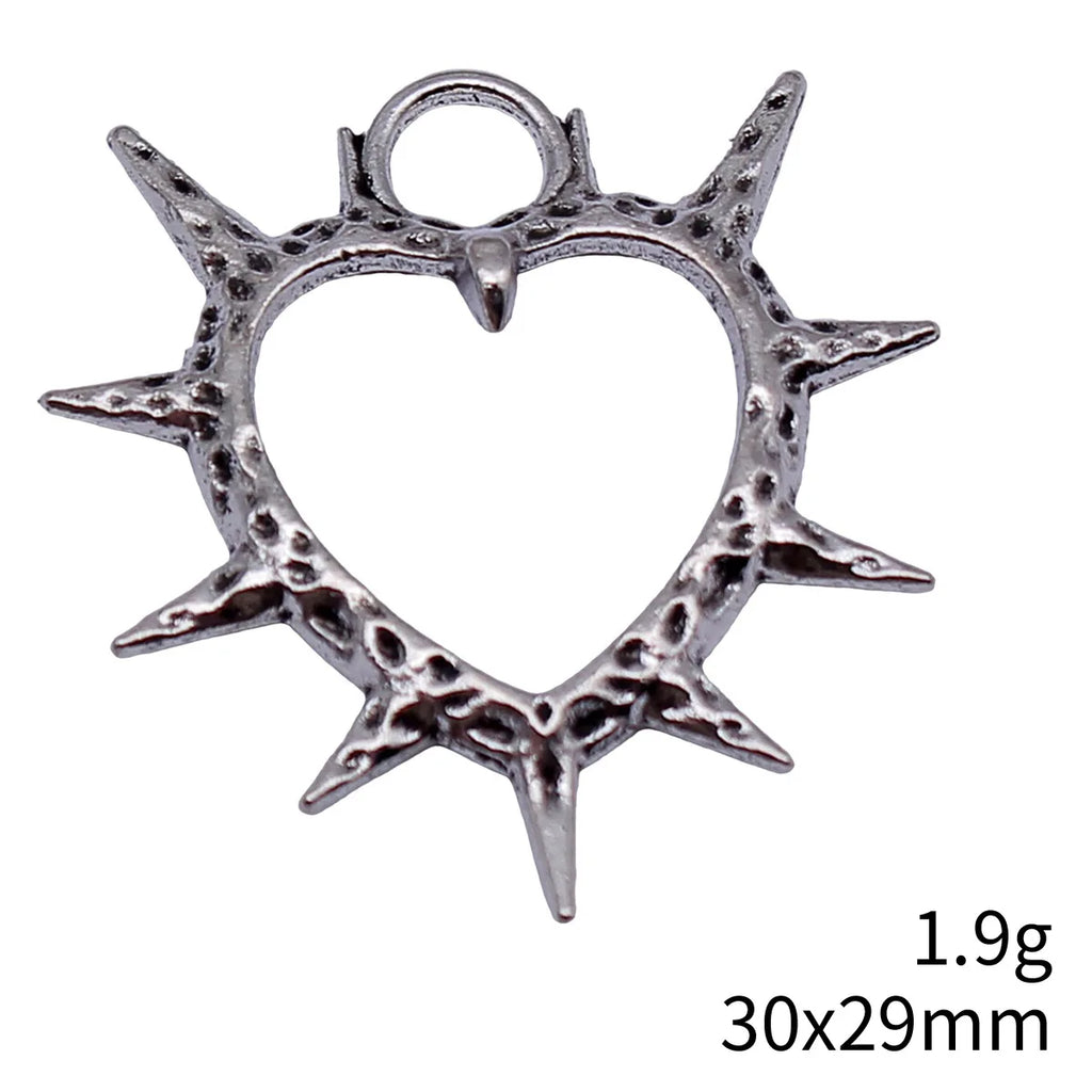 30x29mm 1.9g Antique Silver Zinc Alloy Gothic Heart Charm Pendant for DIY Necklace Bracelet Jewelry