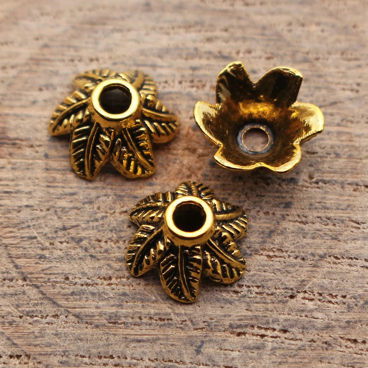 10x10x5mm 0.47g Multi-Color Zinc Alloy Leaf Bead Cap Flower Tray Charm Pendant for DIY Jewelry Making