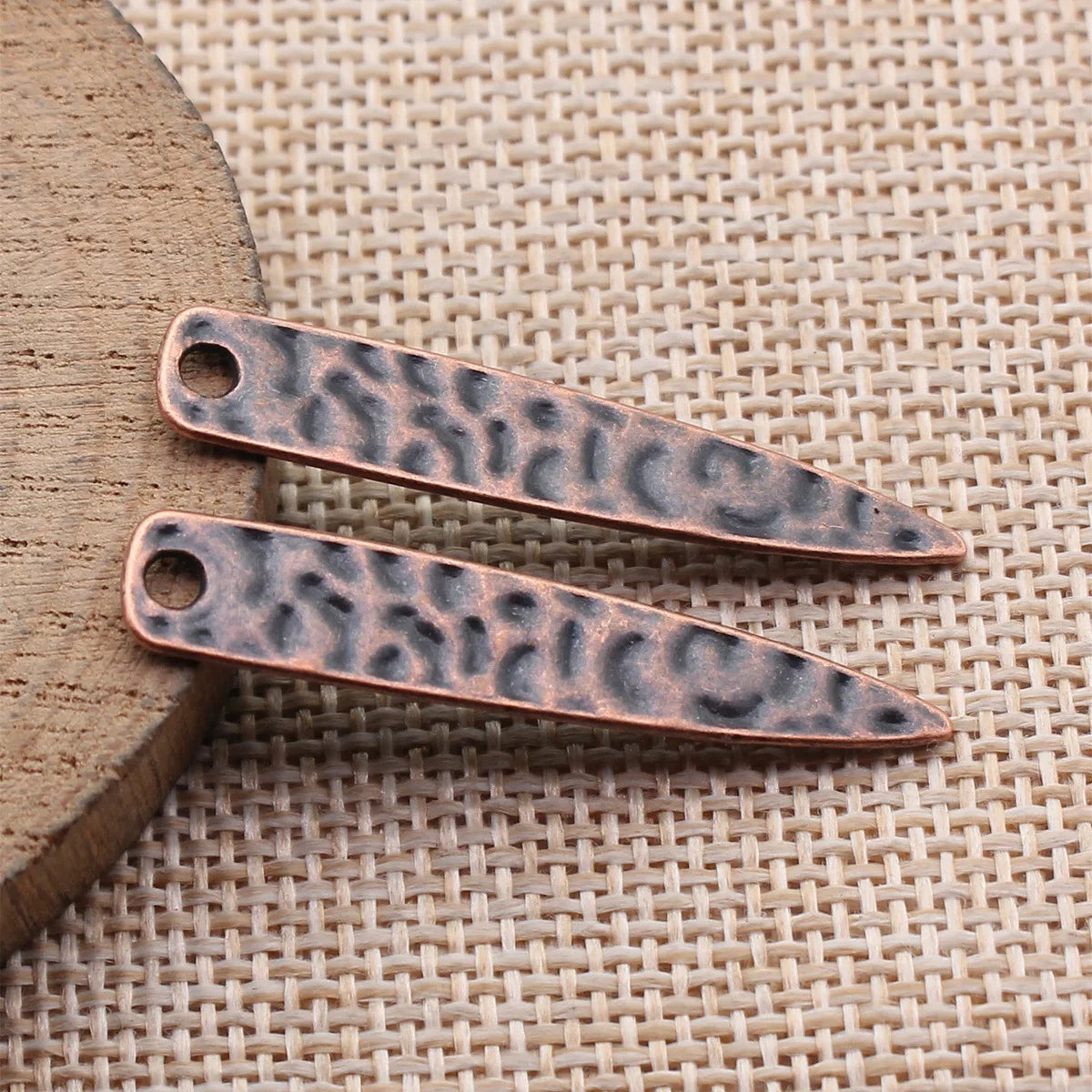 42x7.6mm 1.7g Antique Copper Zinc Alloy Hammered Cone Charm Pendant for DIY Necklace Jewelry Making