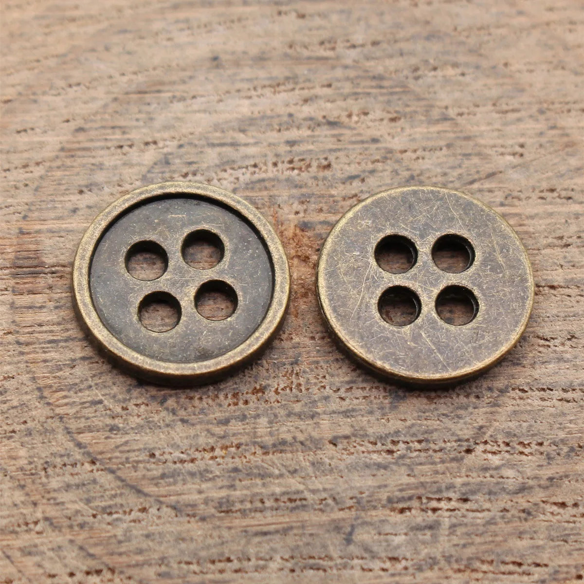 13x13mm 0.92g Antique Bronze Zinc Alloy Round Button Jewelry Findings for DIY Bracelet and Necklace Decor