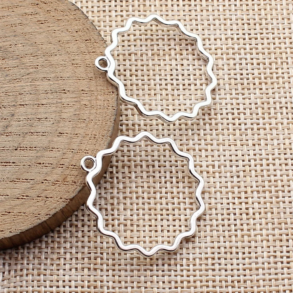 30x28mm 1.4g Multicolor Zinc Alloy Hollow Flower Frame Charm Pendant for DIY Necklace Earrings