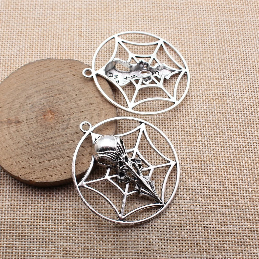 55x50mm 11g Antique Silver Zinc Alloy Round Spider Web Skull Bird Beak Hollow Charm Pendant for DIY Jewelry