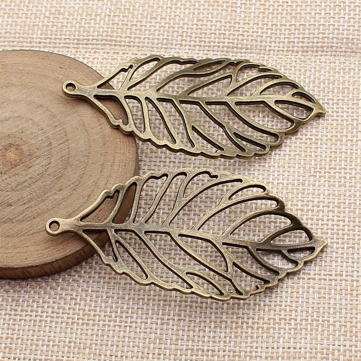 72x36mm 8.8g Multicolor Zinc Alloy Hollow Leaf Charm Pendant for DIY Necklace Bracelet Jewelry Making