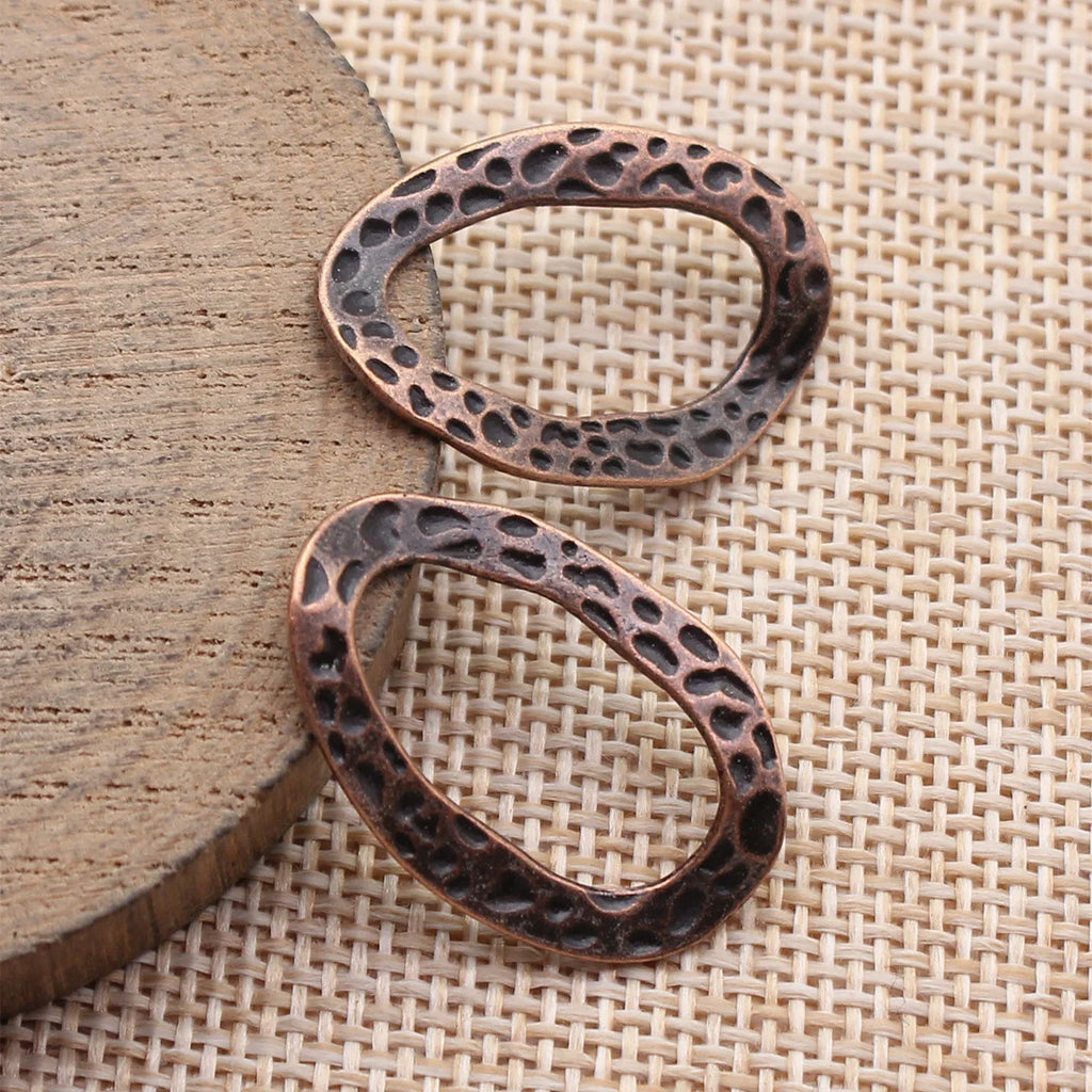 28x18mm 1.5g Multicolor Zinc Alloy Hammered Irregular Oval Ring Charm Pendant for DIY Jewelry Making
