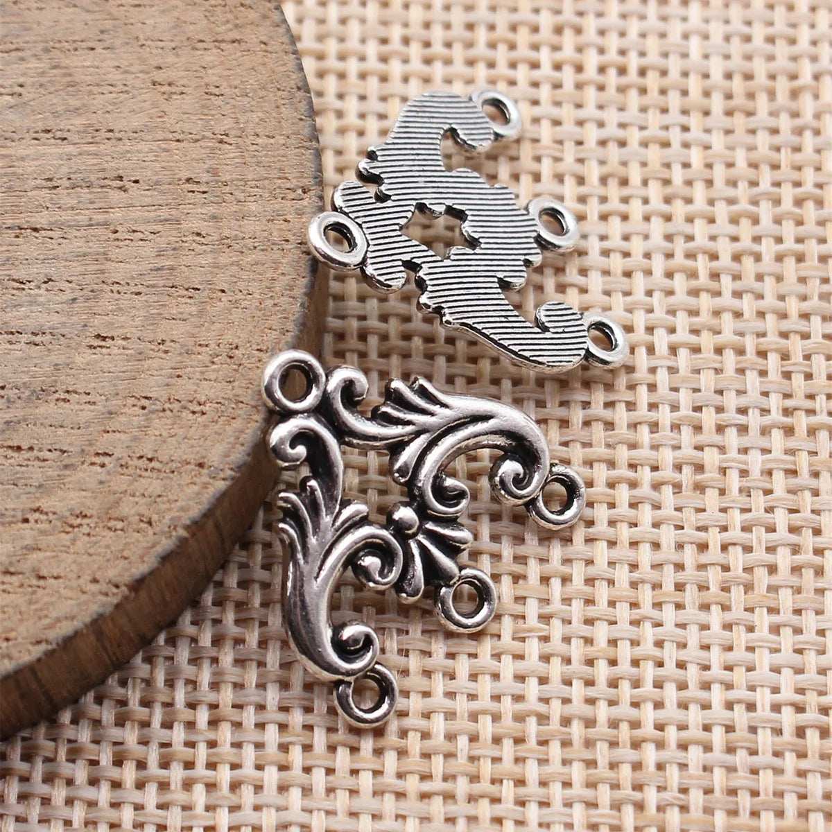 20x20mm 1.3g Antique Silver Zinc Alloy Vintage Earring Connector Charms for DIY Earrings Jewelry Making