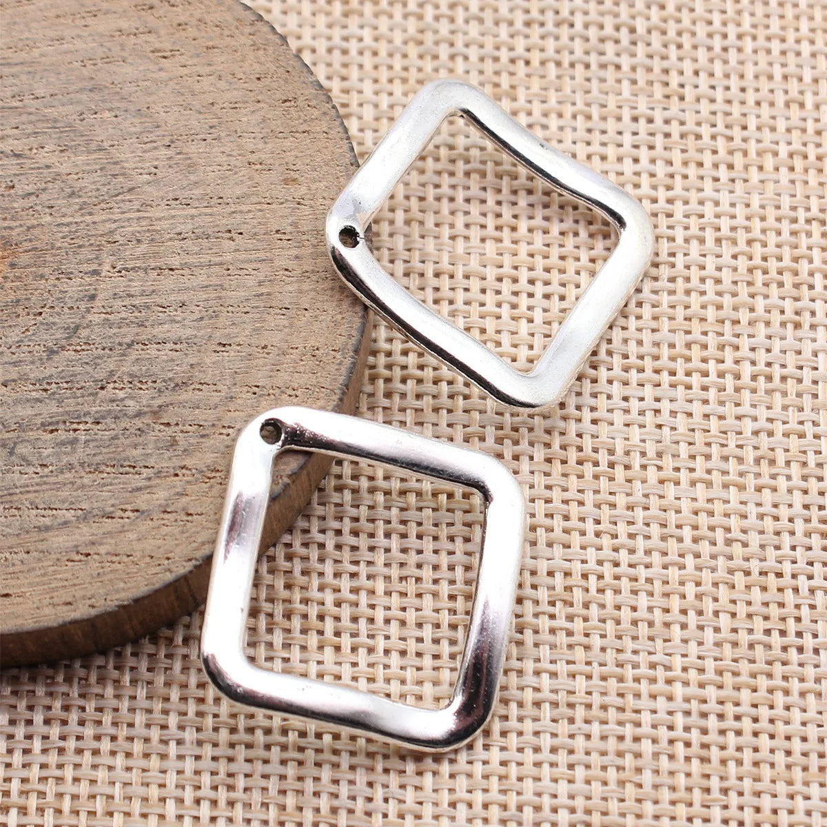 31x31mm 2.6g Multicolor Zinc Alloy Hollow Diamond Charm Pendant for DIY Earrings Necklace Making
