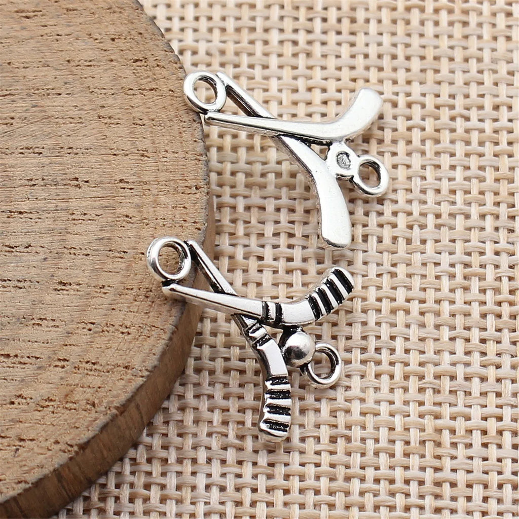 22x18mm 0.91g Antique Silver Zinc Alloy Ice Hockey Stick Connector Charm for DIY Bracelet Jewelry