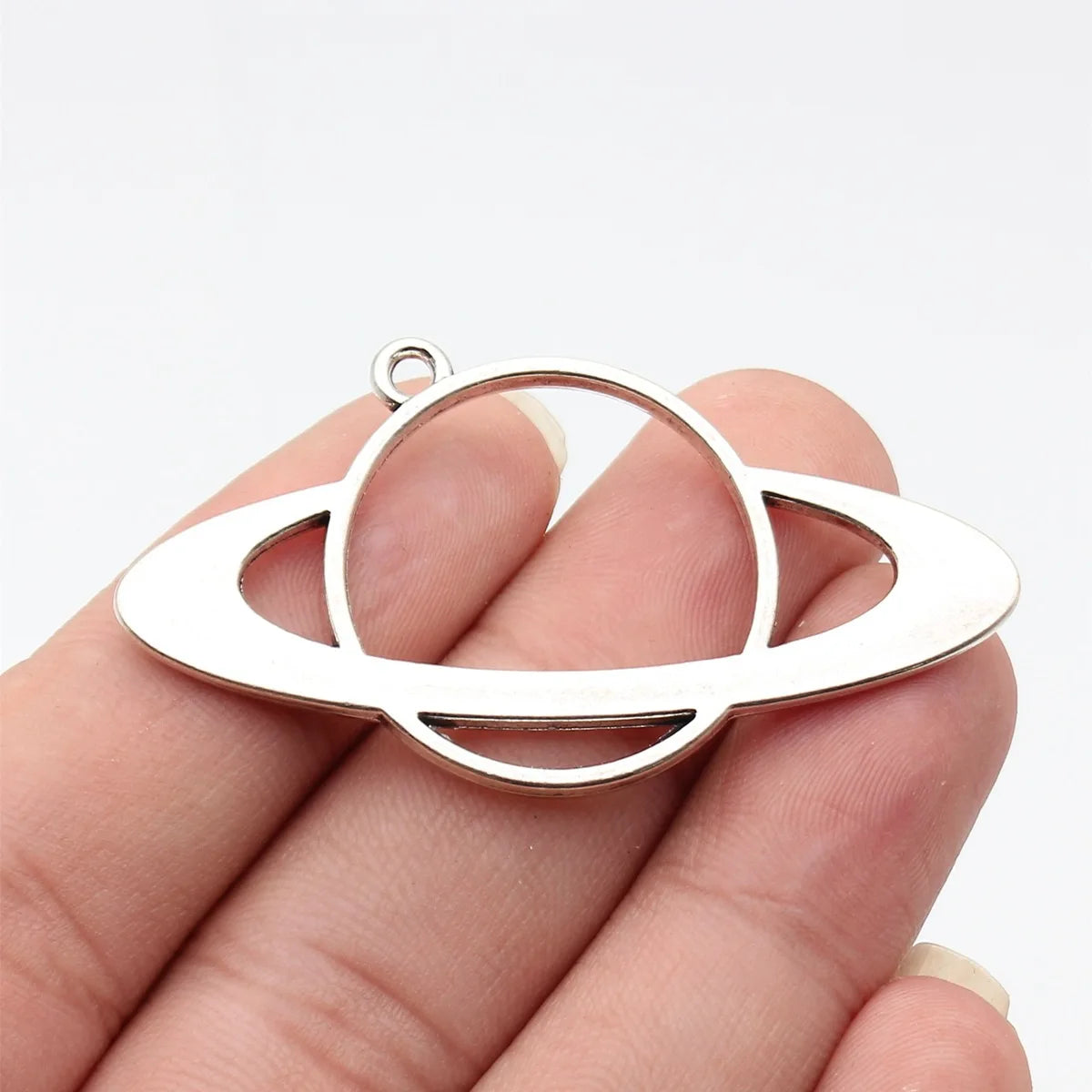 58x31mm 7.3g Antique Silver Zinc Alloy Hollow Planet Star Charm Pendant for Necklace Making