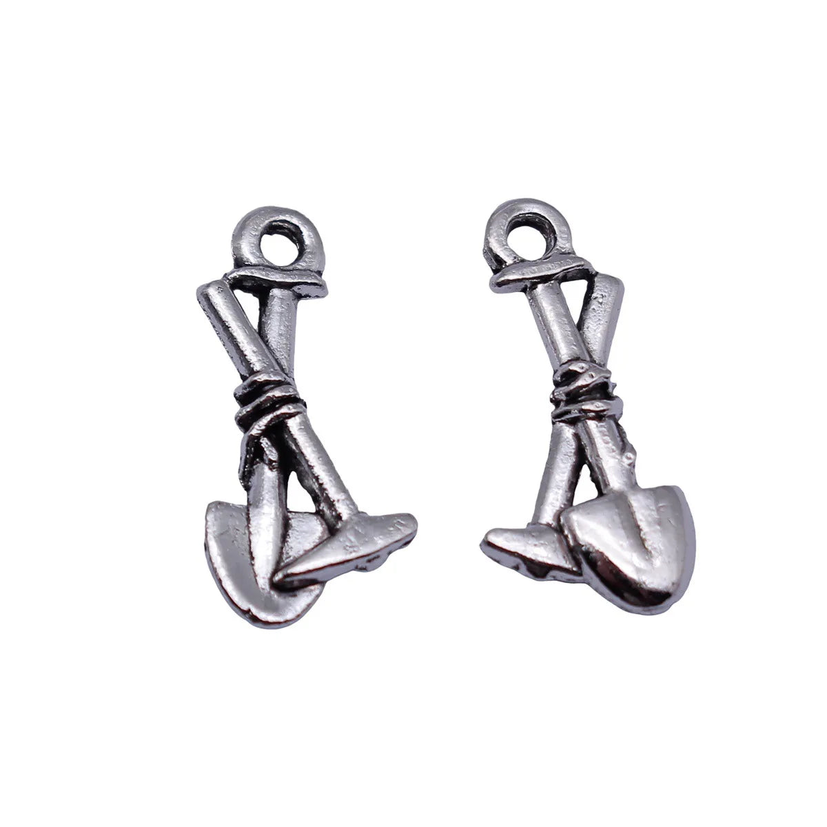 19x8.8mm 0.57g Antique Silver Zinc Alloy Tool Hoe and Shovel Charm Pendant for DIY Garden Theme Jewelry