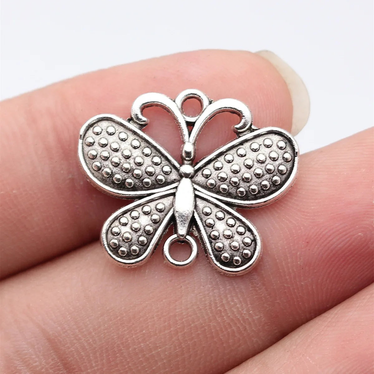 25x20mm 2.7g Antique Silver Zinc Alloy Butterfly Connector Charm for DIY Bracelet Necklace Jewelry