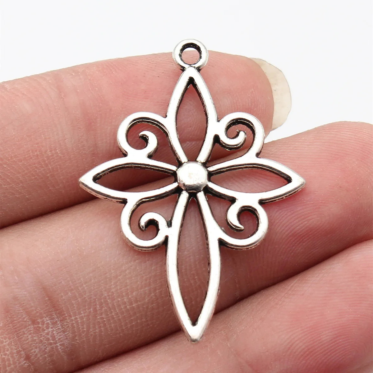 41x30mm 3.2g Antique Silver Zinc Alloy Hollow Cross Star Celtic Knot Charm Pendant for DIY Jewelry Making
