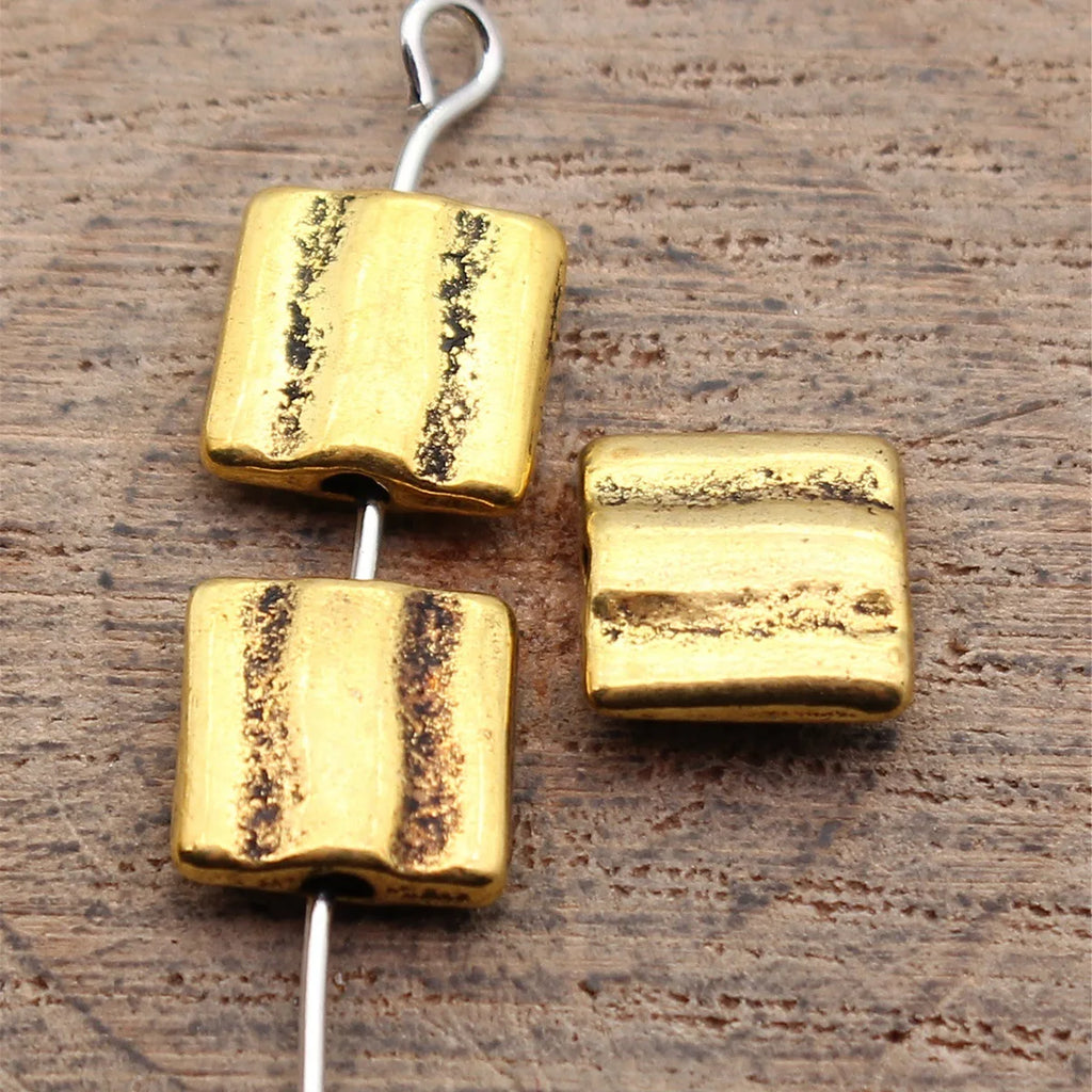 8.7x8.5x3.4mm 0.88g Antique Gold Tone Zinc Alloy Striped Square Flat Spacer Beads for DIY Bracelet Making