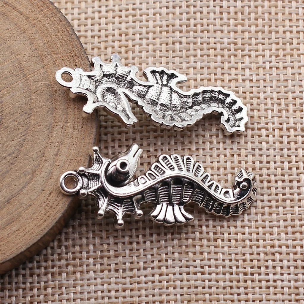 38x16mm 2.9g Antique Silver Zinc Alloy Seahorse Charm Pendant for Necklace Bracelet Jewelry Making