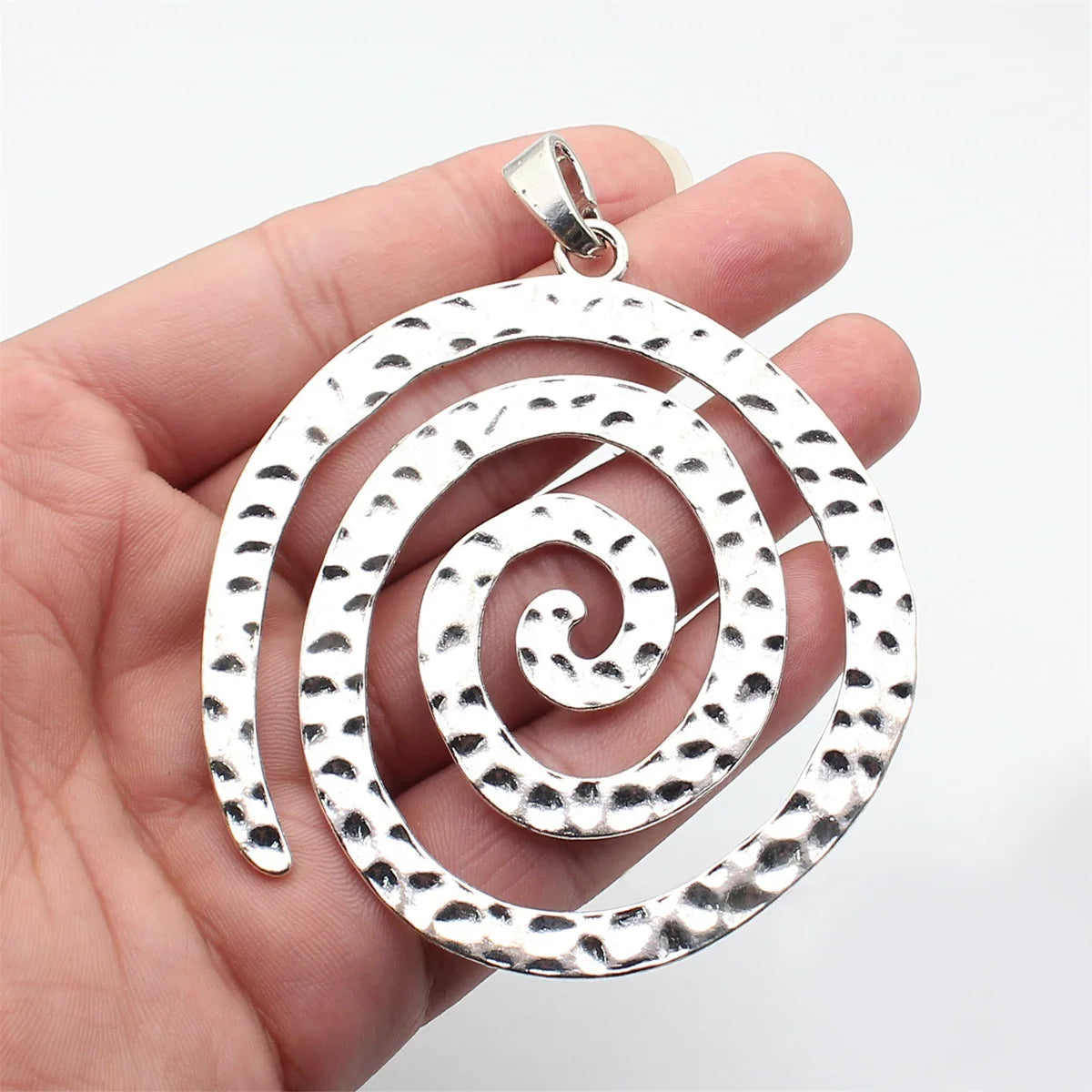 98x79mm 32.3g Multi Color Zinc Alloy Hammered Swirl Large Charm Pendant for DIY Statement Jewelry Making