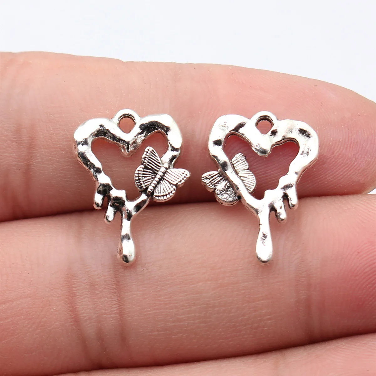 20x14mm 1.2g Antique Silver Zinc Alloy Hollow Butterfly Heart Charm Pendant for DIY Bracelet Jewelry