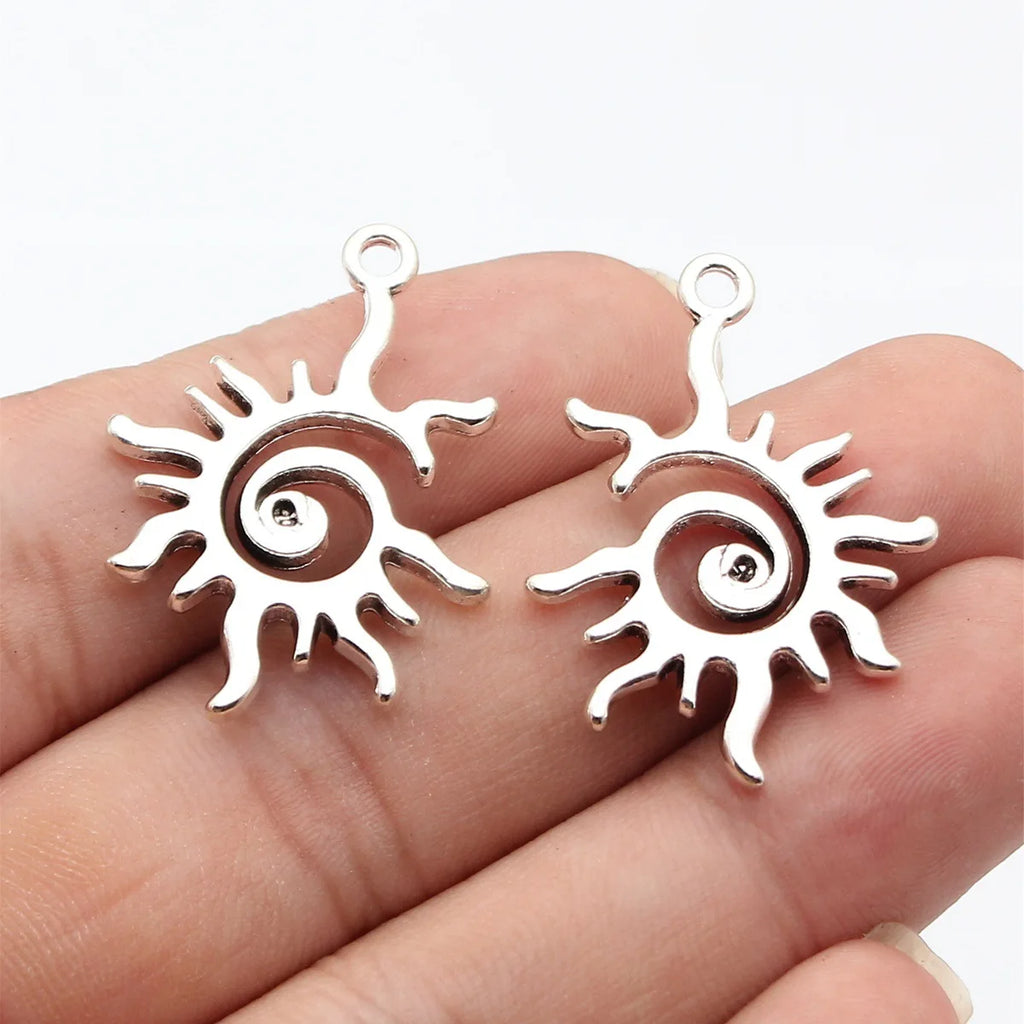 35x25mm 3.9g Antique Silver Zinc Alloy Swirl Sun Charm Pendant for DIY Necklace and Bracelet Making