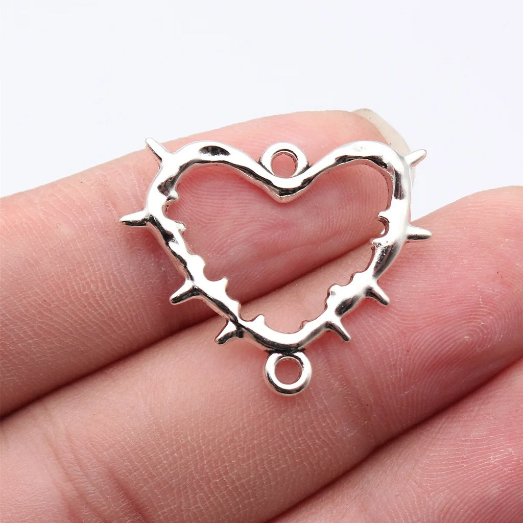 31x25mm 2.4g Antique Silver Zinc Alloy Hollow Thorn Heart Connector Charm for DIY Bracelet Necklace