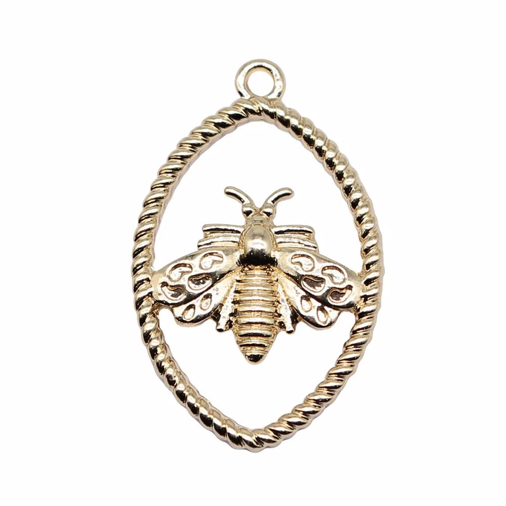 28x18mm 2.2g KC Gold Zinc Alloy Bee Charm Pendant for DIY Necklace Bracelet Jewelry Making