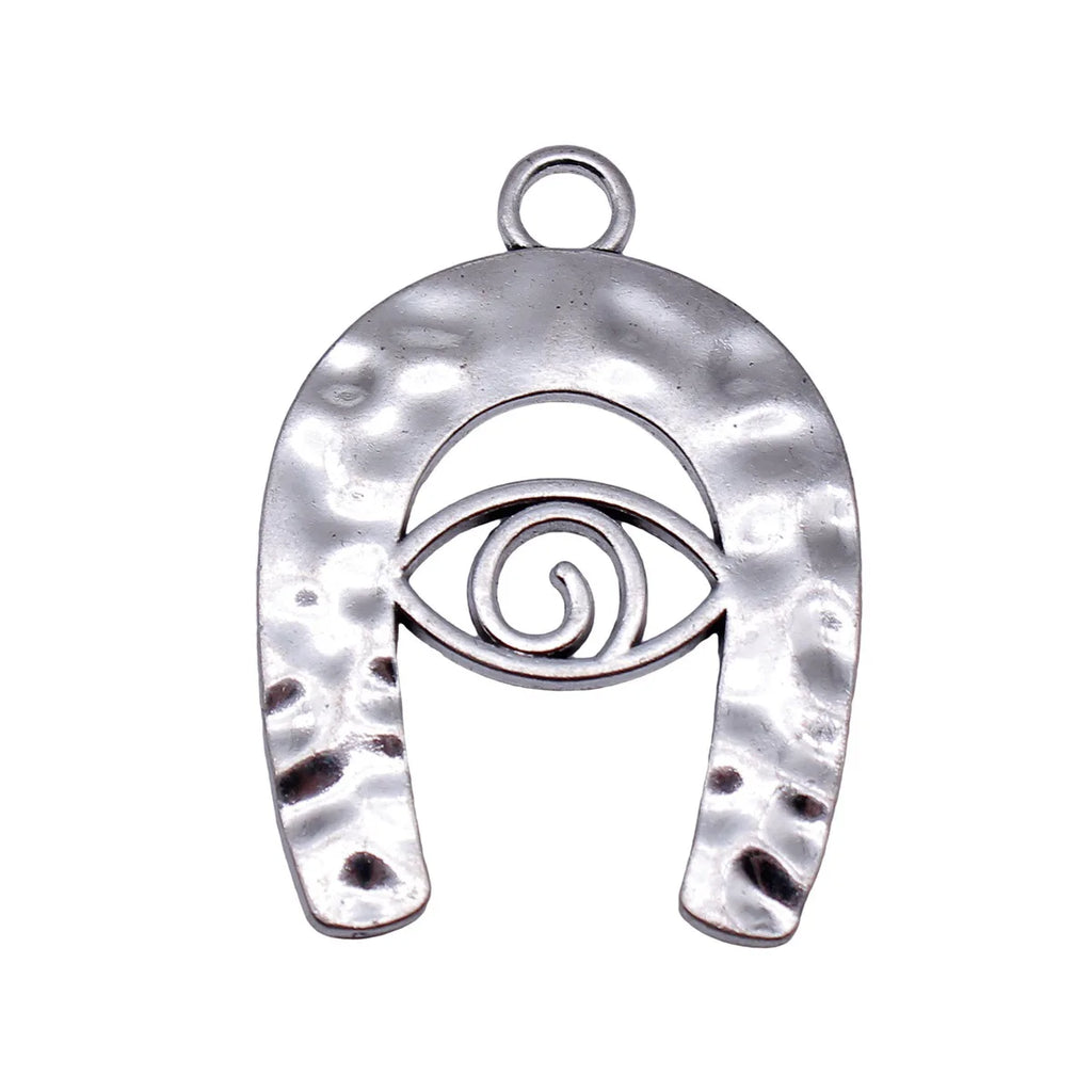 46x34mm 6.7g Antique Silver Zinc Alloy Hollow Eye Hammered Horseshoe Charm Pendant for DIY Jewelry