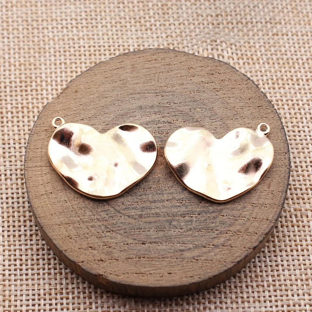 26x20mm 3.8g Multicolor Zinc Alloy Hammered Wavy Heart Charm Pendant for Necklace Bracelet Jewelry Making