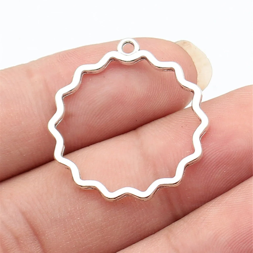 30x28mm 1.4g Multicolor Zinc Alloy Hollow Flower Frame Charm Pendant for DIY Necklace Earrings