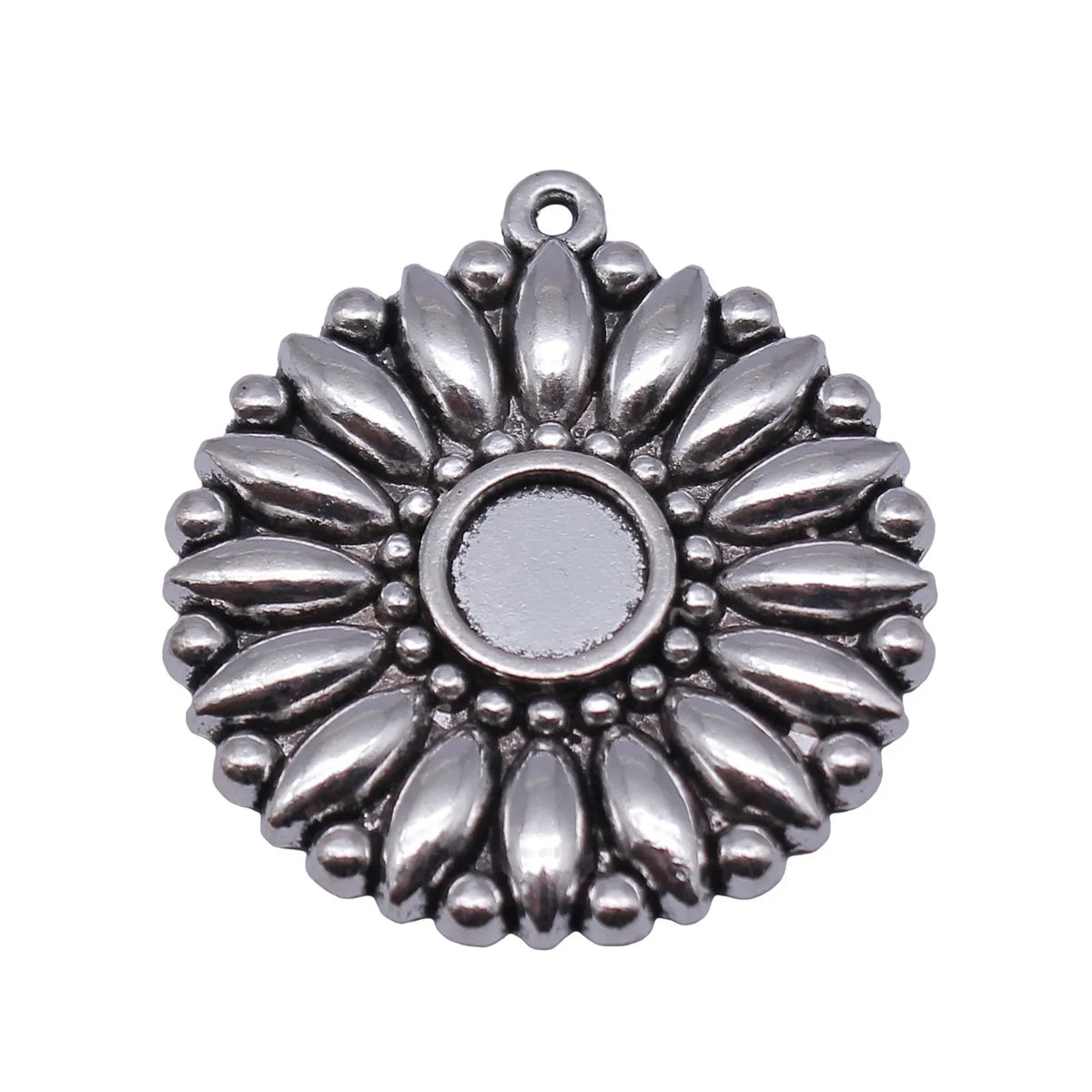 34x31mm 7.6g Antique Silver Zinc Alloy Radial Flower Charm Pendant for DIY Necklace Jewelry Making