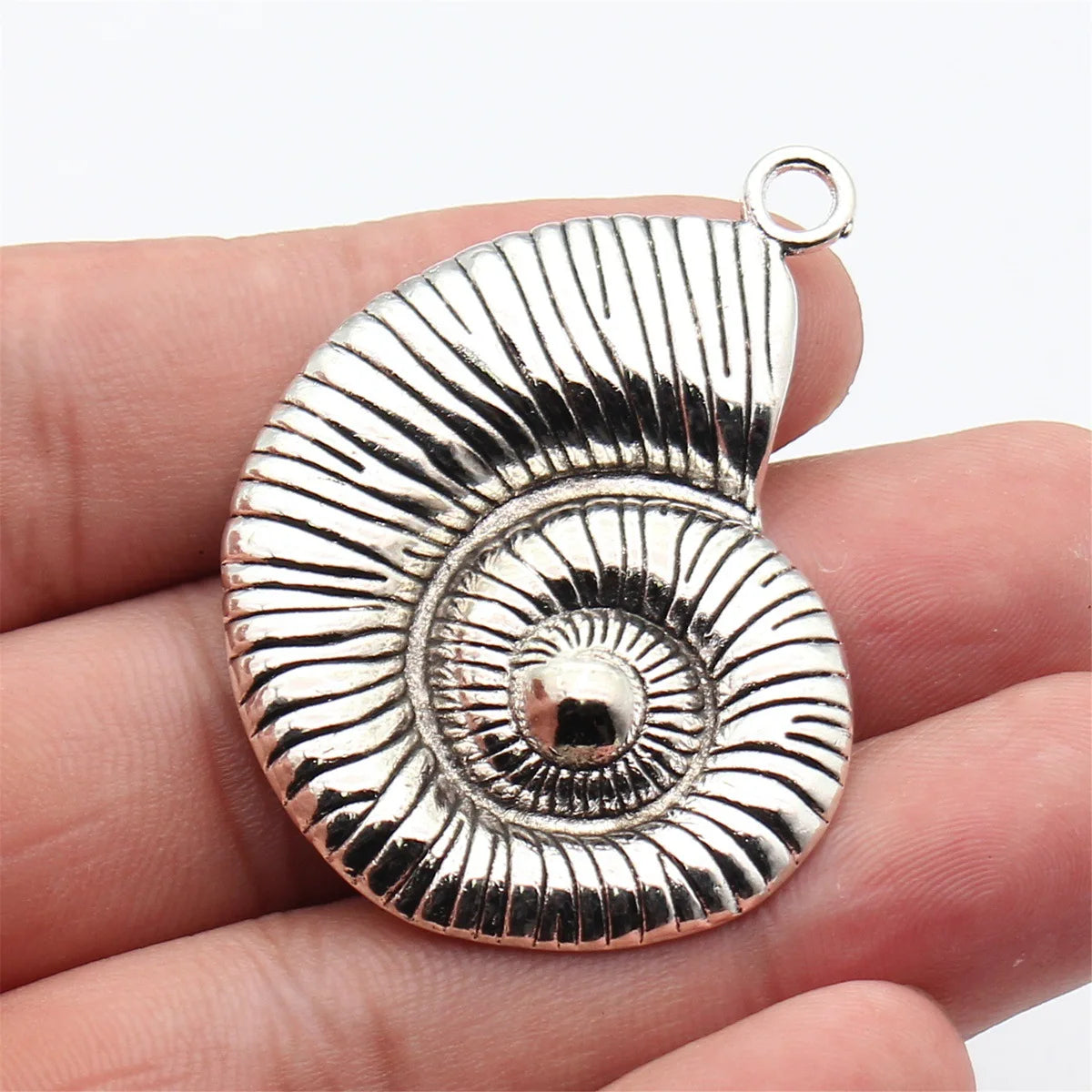 51x36mm 8g Antique Silver Zinc Alloy Conch Shell Charm Pendant for Beach Necklace Making