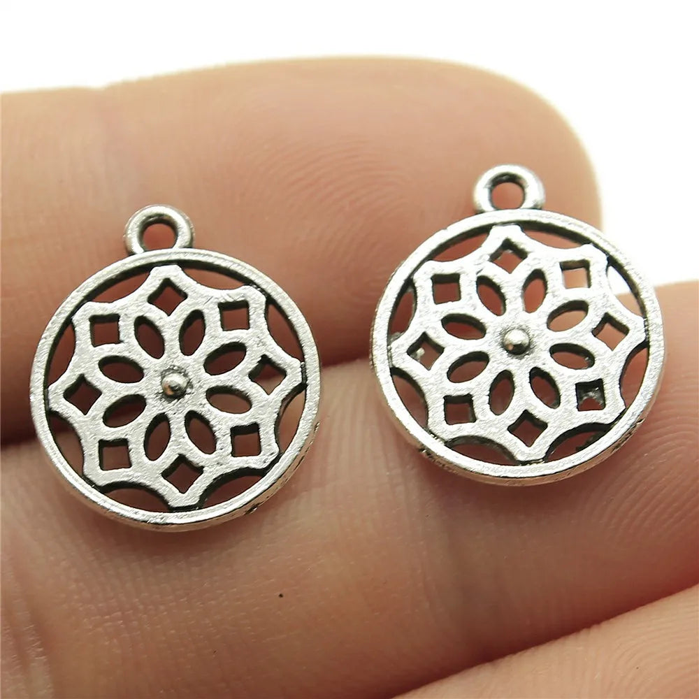 15x18mm 1g Antique Silver Zinc Alloy Round Floral Charm Pendant for DIY Necklace Bracelet Making