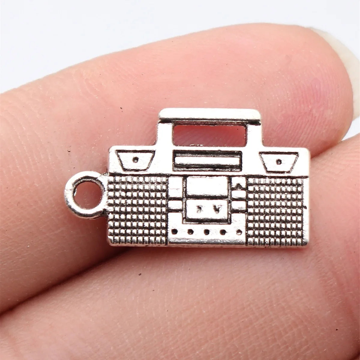 23x13mm 1.8g Antique Silver Zinc Alloy Cassette Recorder Charm Pendant for DIY Jewelry Making