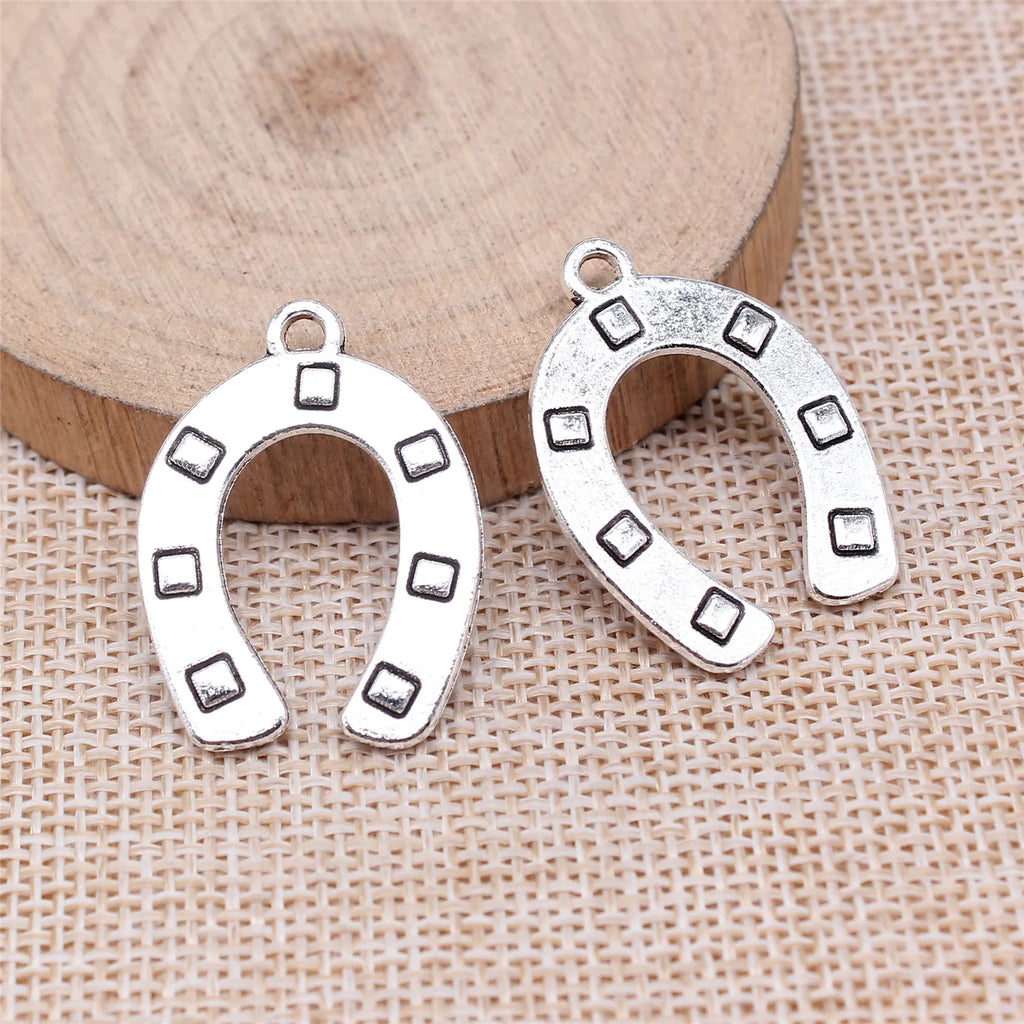 30x22mm 3.5g Antique Silver Iron Horseshoe Charm Pendant for DIY Bracelet Necklace Jewelry Making