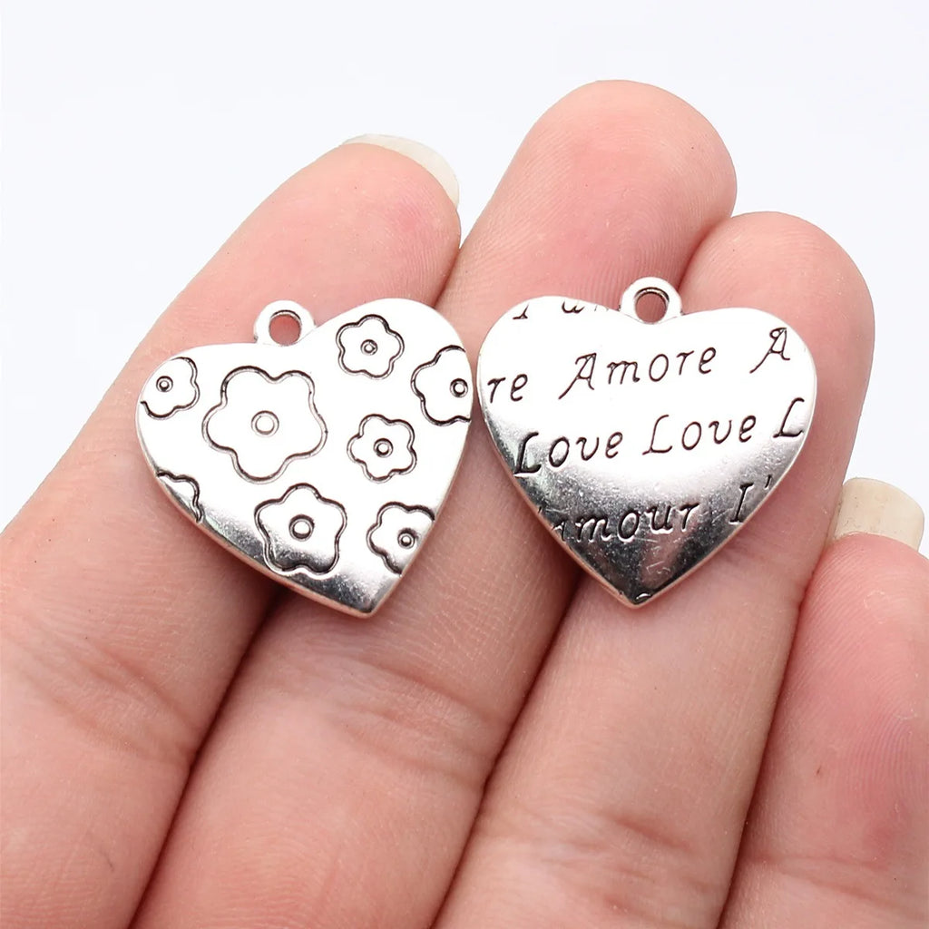 26x25mm 6.9g Antique Silver Zinc Alloy Love Amour Amore Flower Heart Charm Pendant for Necklace Making