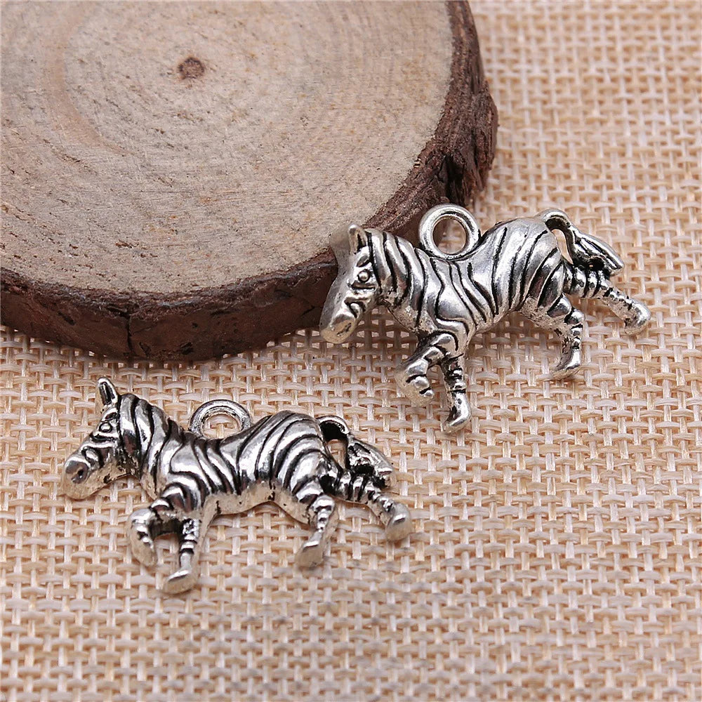 30x20mm 2.9g Antique Silver Zinc Alloy Horse Charm Pendant for DIY Necklace Bracelet Jewelry Making