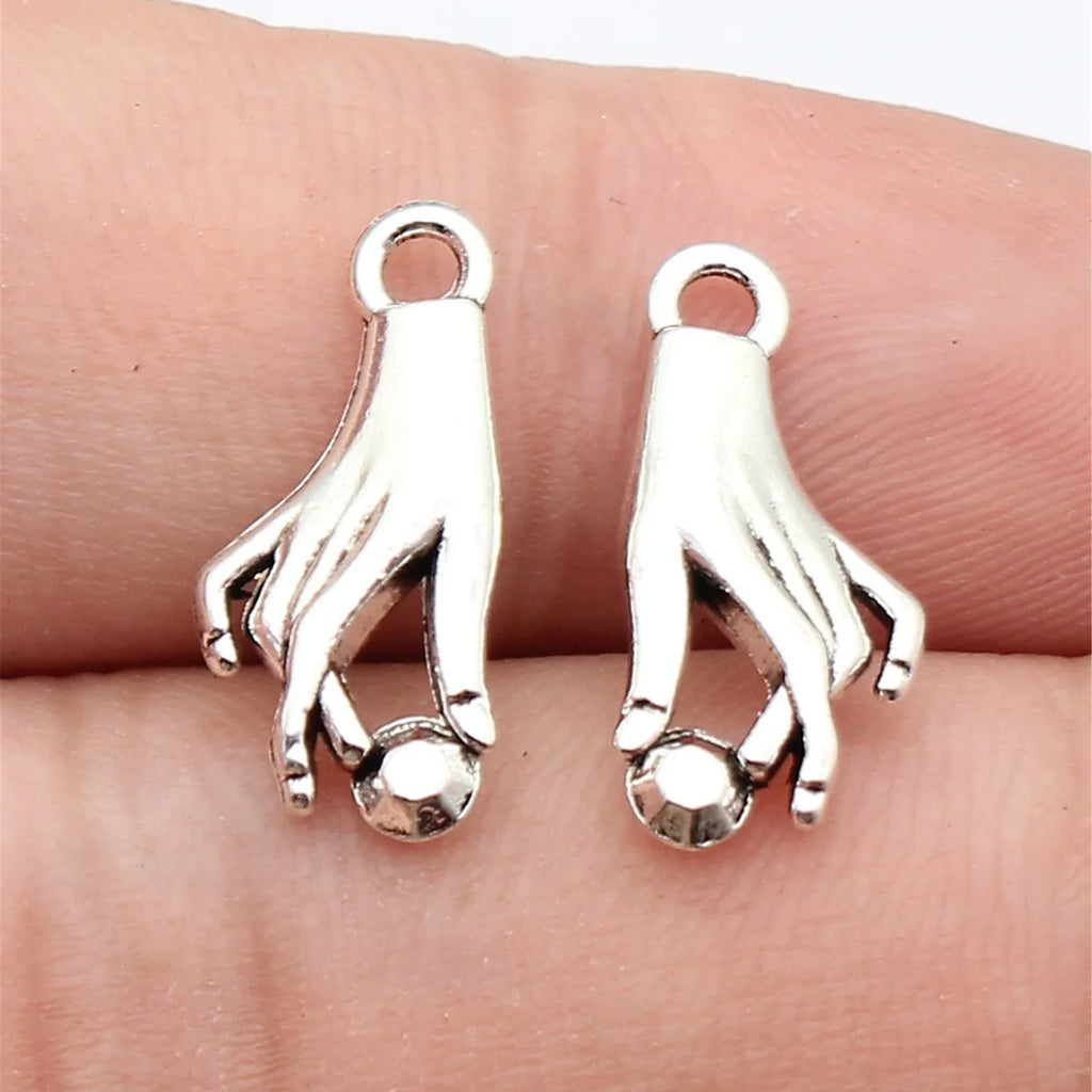 18x8.6mm 0.87g Antique Silver Zinc Alloy Hand Charm Pendant for DIY Necklace Bracelet Jewelry Making