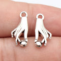 18x8.6mm 0.87g Antique Silver Zinc Alloy Hand Charm Pendant for DIY Necklace Bracelet Jewelry Making