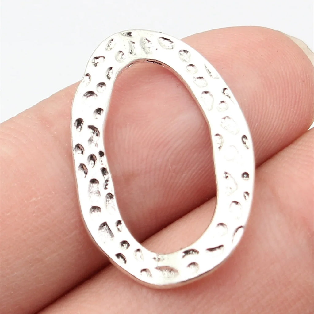 28x18mm 1.5g Multicolor Zinc Alloy Hammered Irregular Oval Ring Charm Pendant for DIY Jewelry Making