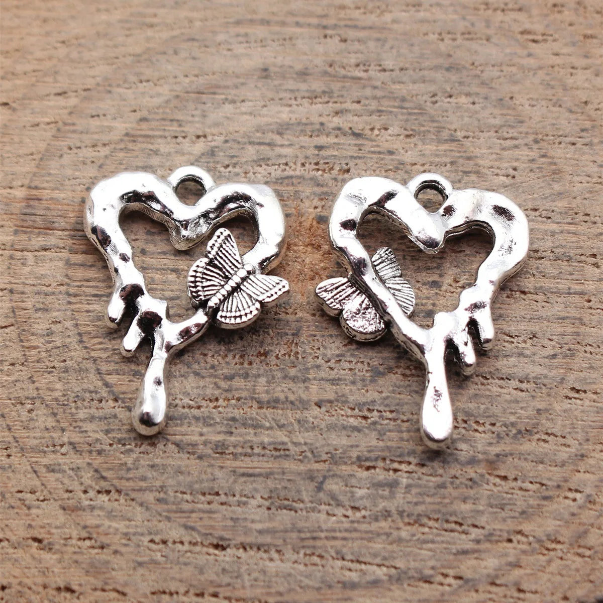 20x14mm 1.2g Antique Silver Zinc Alloy Hollow Butterfly Heart Charm Pendant for DIY Bracelet Jewelry