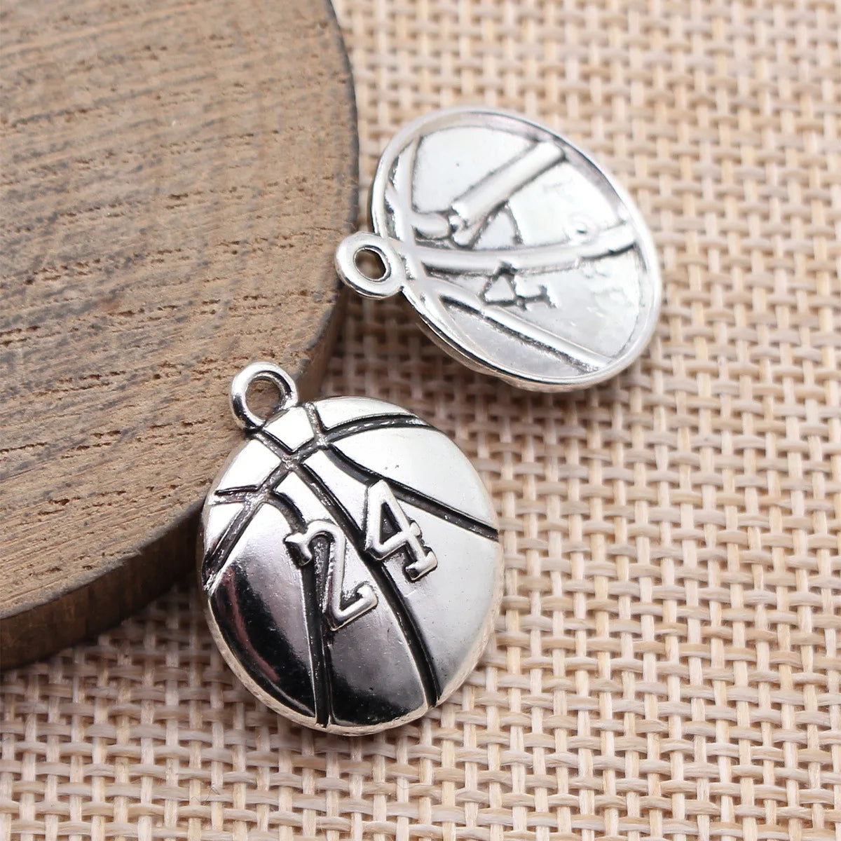 23x20mm 1.7g Antique Silver Zinc Alloy Number 24 Basketball Charm Pendant for DIY Sports Jewelry