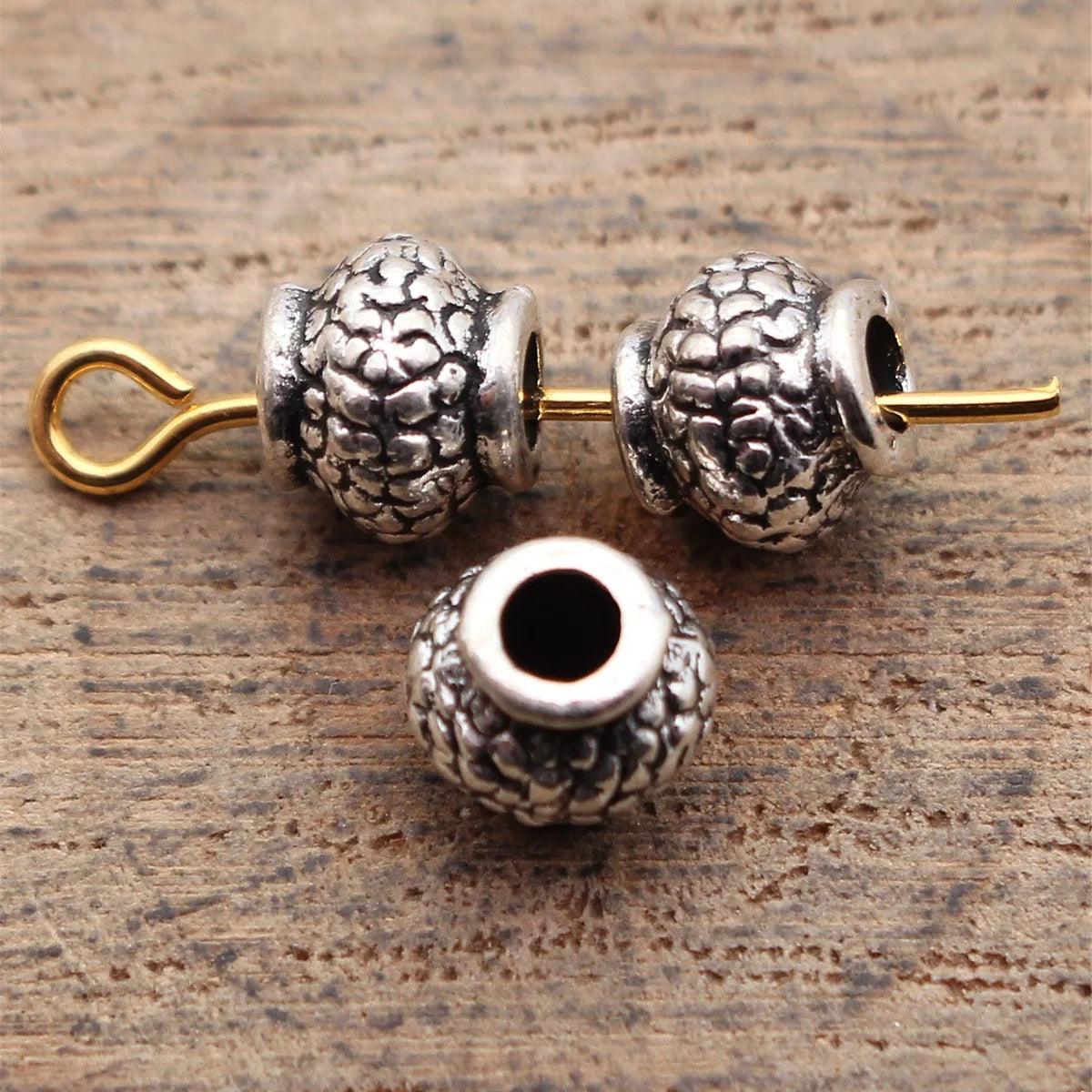6.7x6.2x5.9mm 0.58g Antique Silver Zinc Alloy Irregular Texture Spacer Beads Loose Metal Beads for DIY Bracelet Making