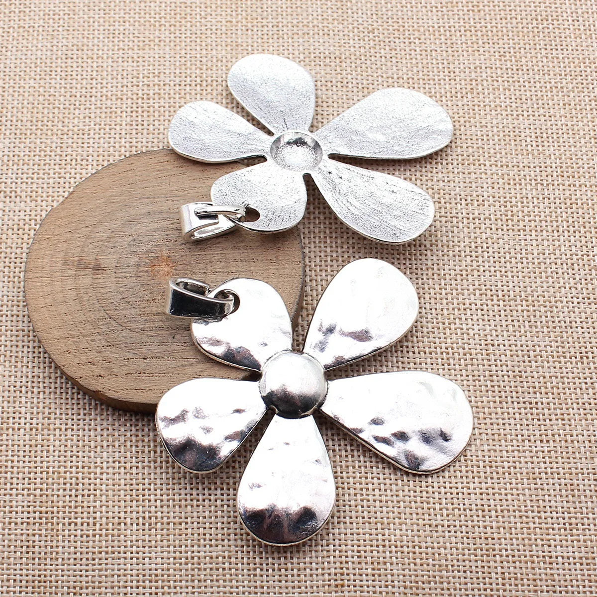79x69mm 24.3g Multicolor Zinc Alloy Hammered Flower Large Charm Pendant for DIY Necklace Jewelry