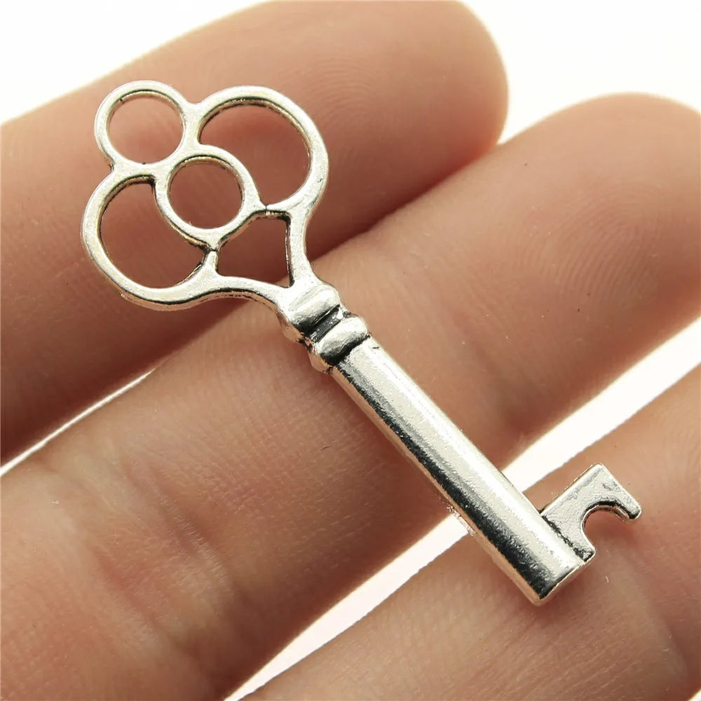 43x17mm 2.4g Antique Silver Zinc Alloy Key Charm Pendant for DIY Necklace Bracelet and Zakka Jewelry Making