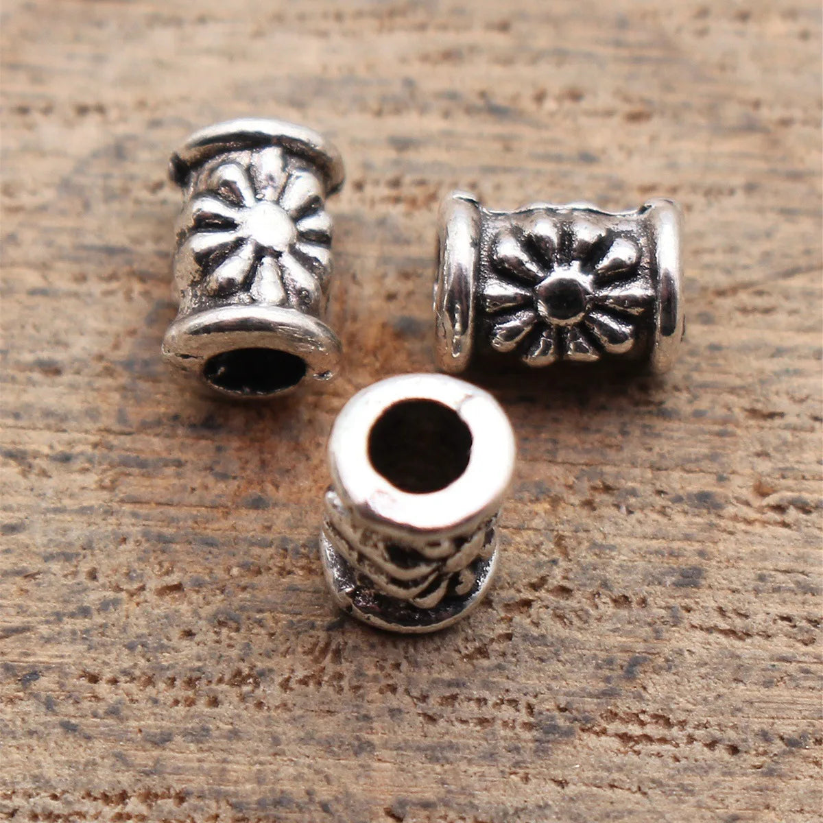 6.6x4.7x4.7mm 0.32g Multicolor Zinc Alloy Sunflower Pattern Spacer Flower Beads for DIY Bracelet Jewelry Making